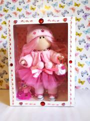 картинка Кукла Тильда с розовыми волосами