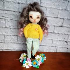 изображение Текстильная кукла в смешанной технике