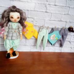 фотография Текстильная кукла в смешанной технике