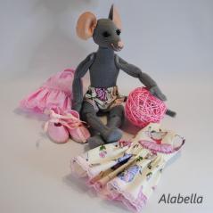изображение Кукла Мышь Мишель