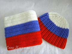фотография Вязаная шапка и шарф Россия