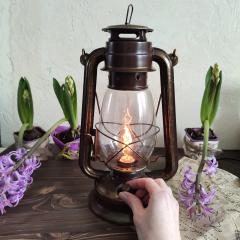 изображение Керосиновая лампа электрическая ночник